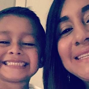 Meet your Posher, Cynthia